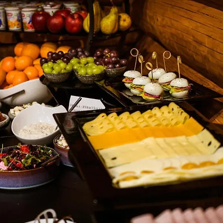 Zemplen Szálloda 4*